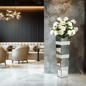 Crystal Silver Standing Mirrored Flower Vase - Thumbnail Image 4